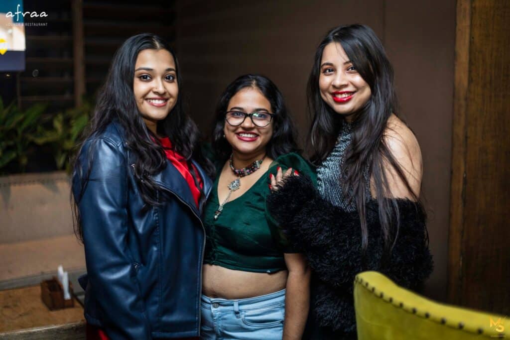 Sexy girls from Afraa Lounge & Restaurant Kolkata